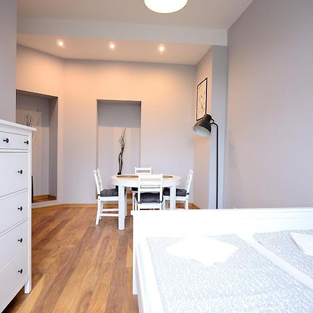 Victus Apartamenty, Apartamenty Alicante 소포트 외부 사진